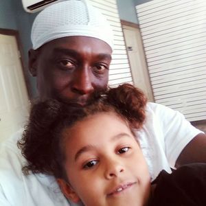 Meet your Posher, Larry